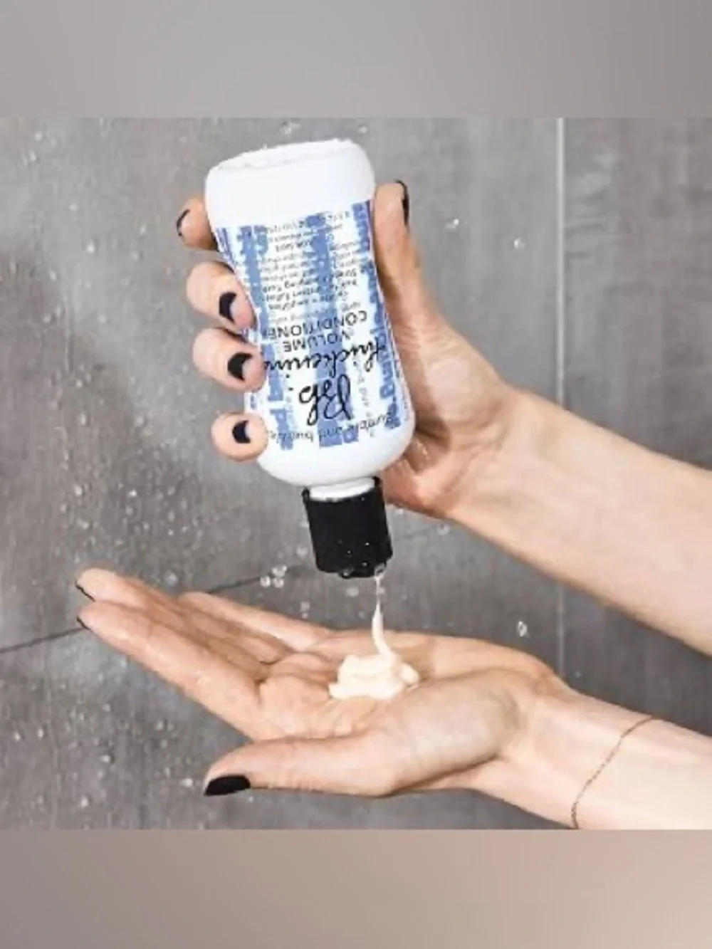 Bumble and bumble Thickening Volume Conditioner